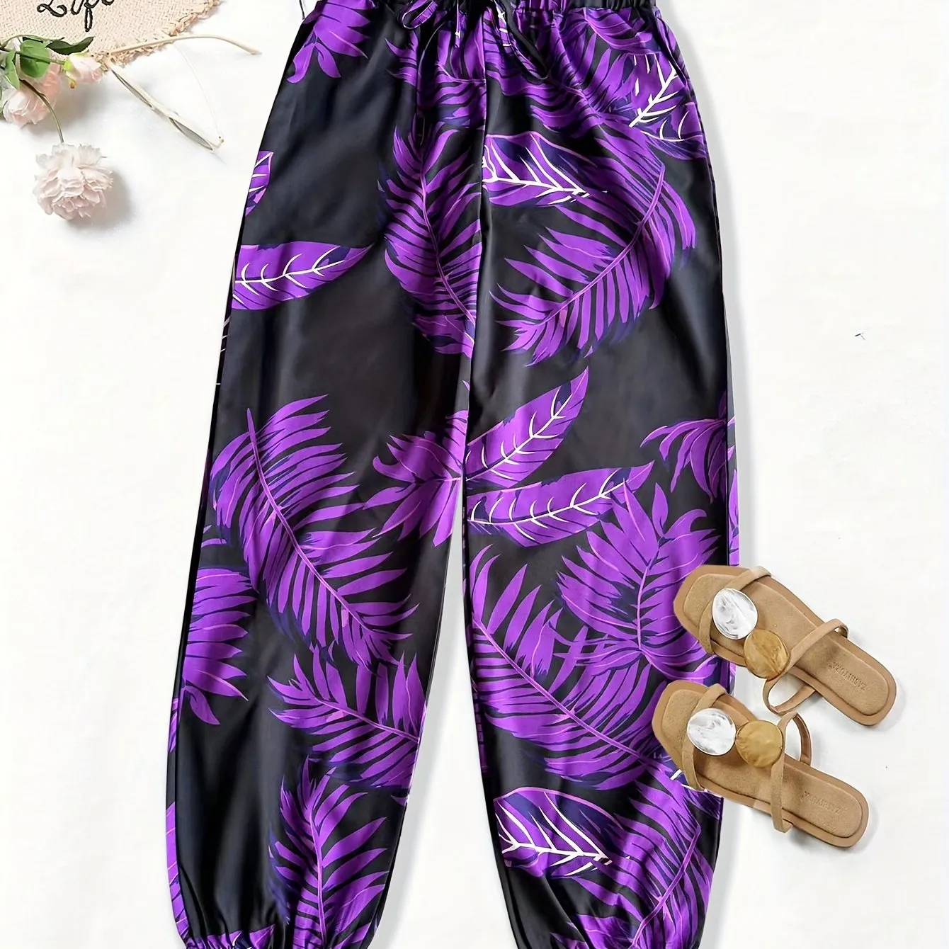 Chic and Durable Floral Print Baggy Joggers: Comfortable, Easy-Care Women's Pants with Pockets for All Seasons