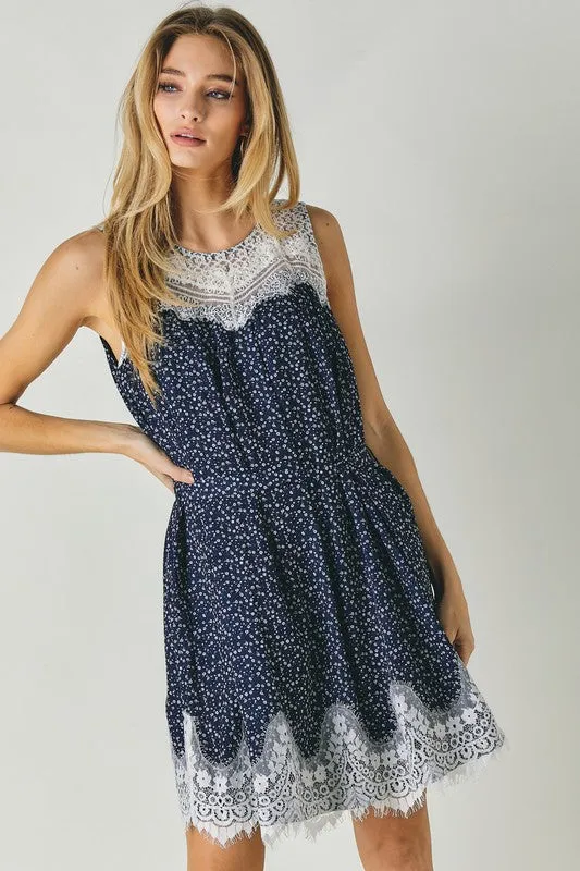 Davi & Dani Printed Sleeveless Lace Trim Mini Dress