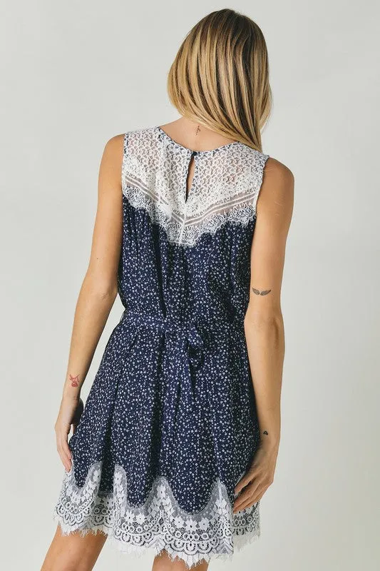 Davi & Dani Printed Sleeveless Lace Trim Mini Dress
