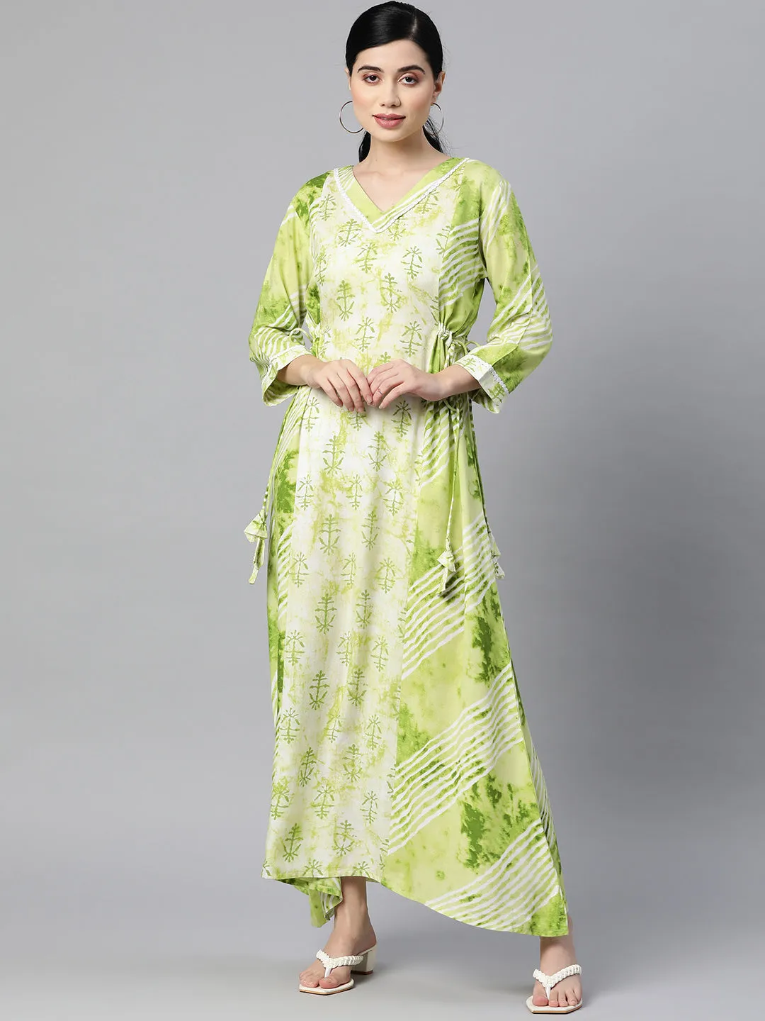 Indibelle Rayon Floral Print Maxi Dress (Green)
