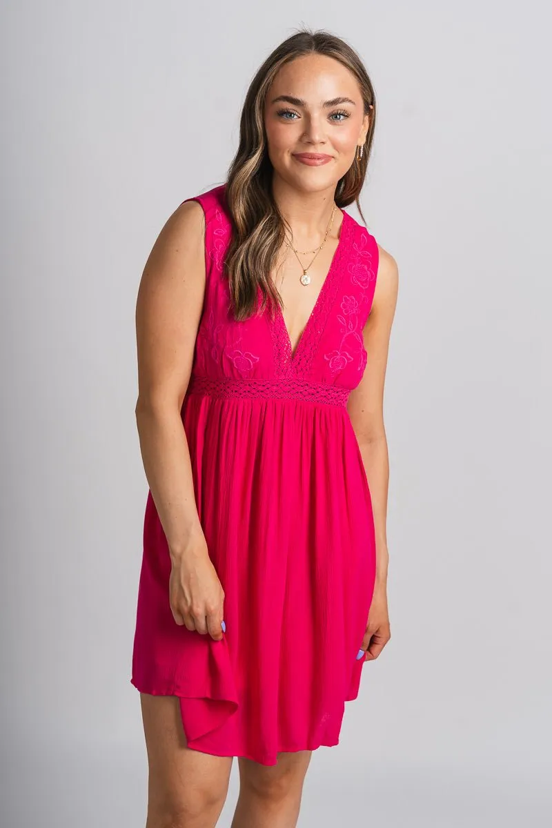 Lace mini dress fuchsia
