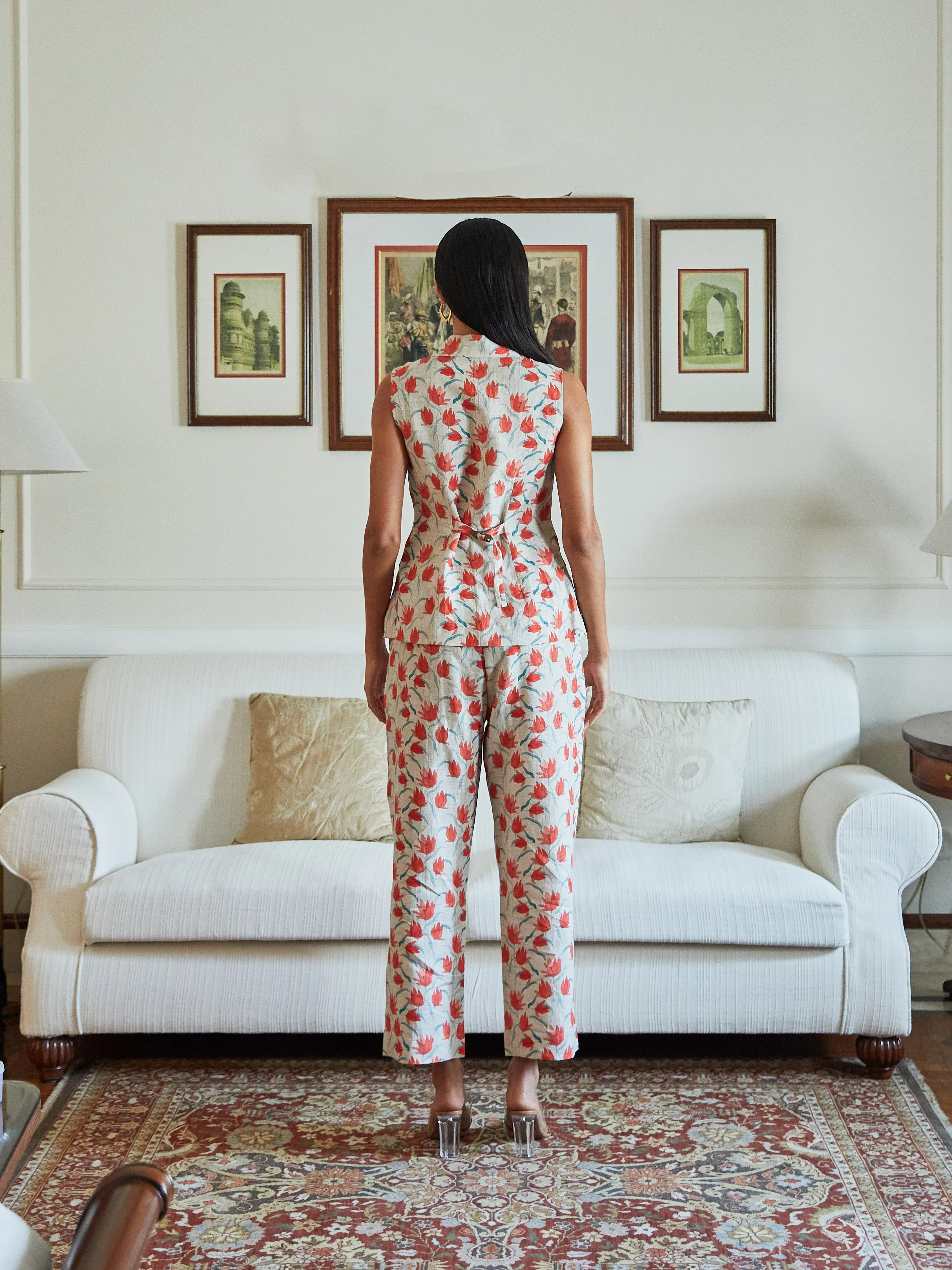 Red Lily Waistcoat Set