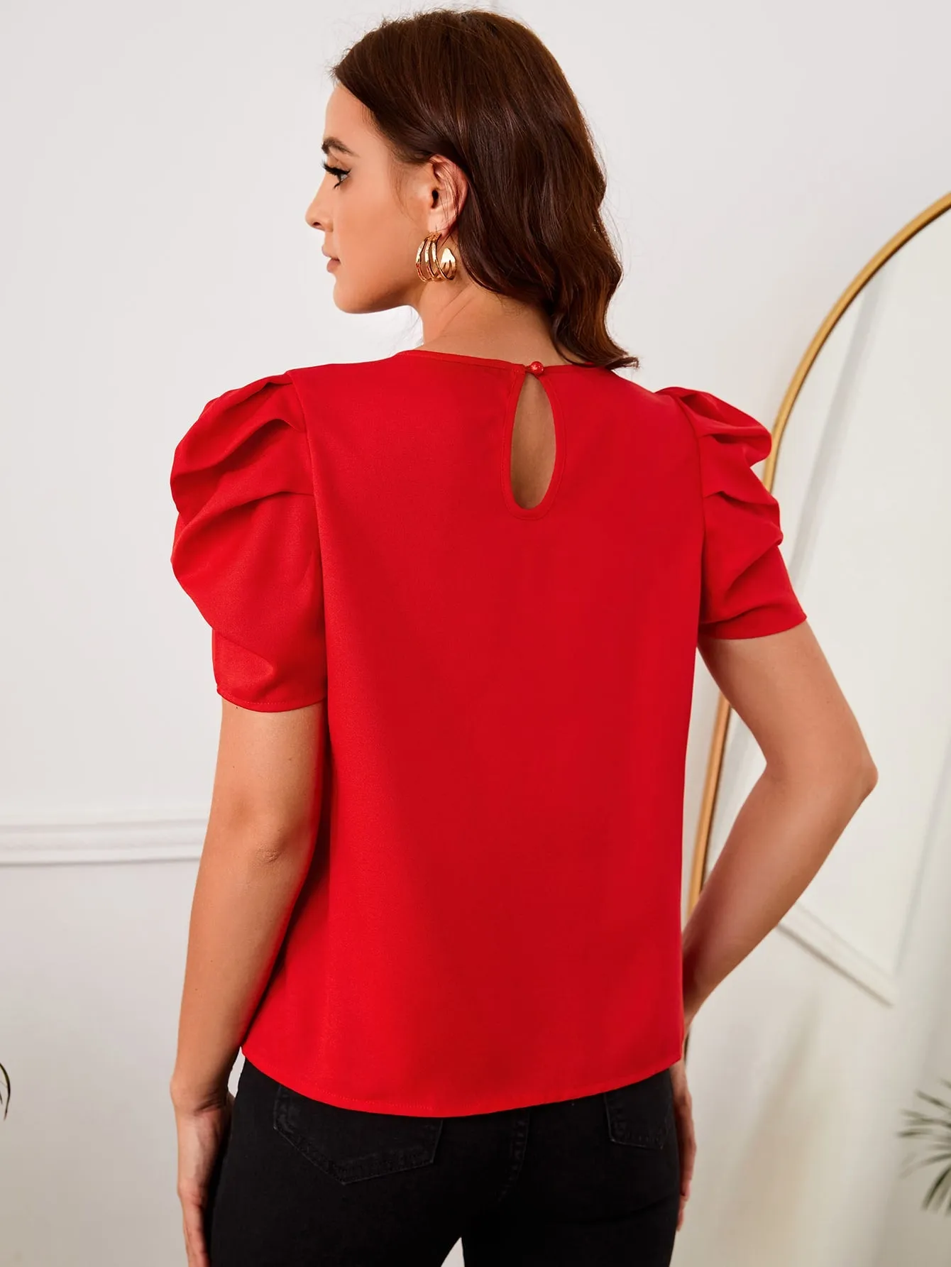 Solid Puff Sleeve Pearls Beaded Top