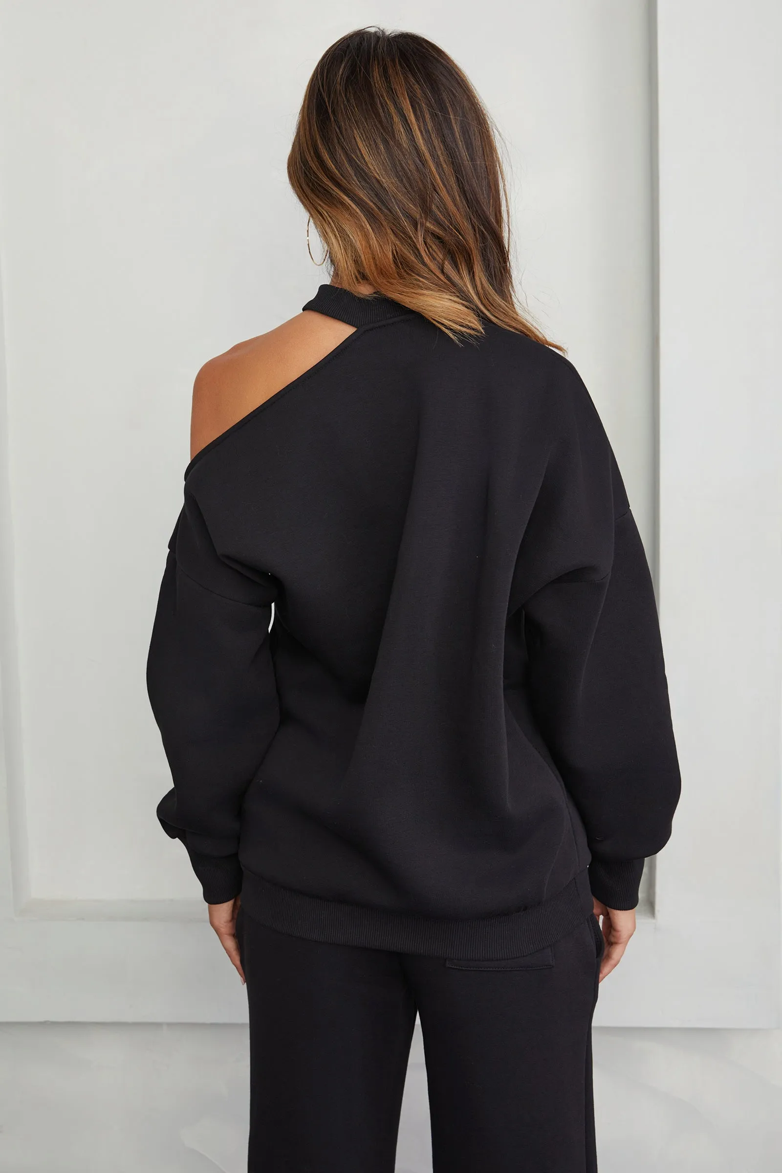 The Cozy Fleece Cutout Sweatshirt